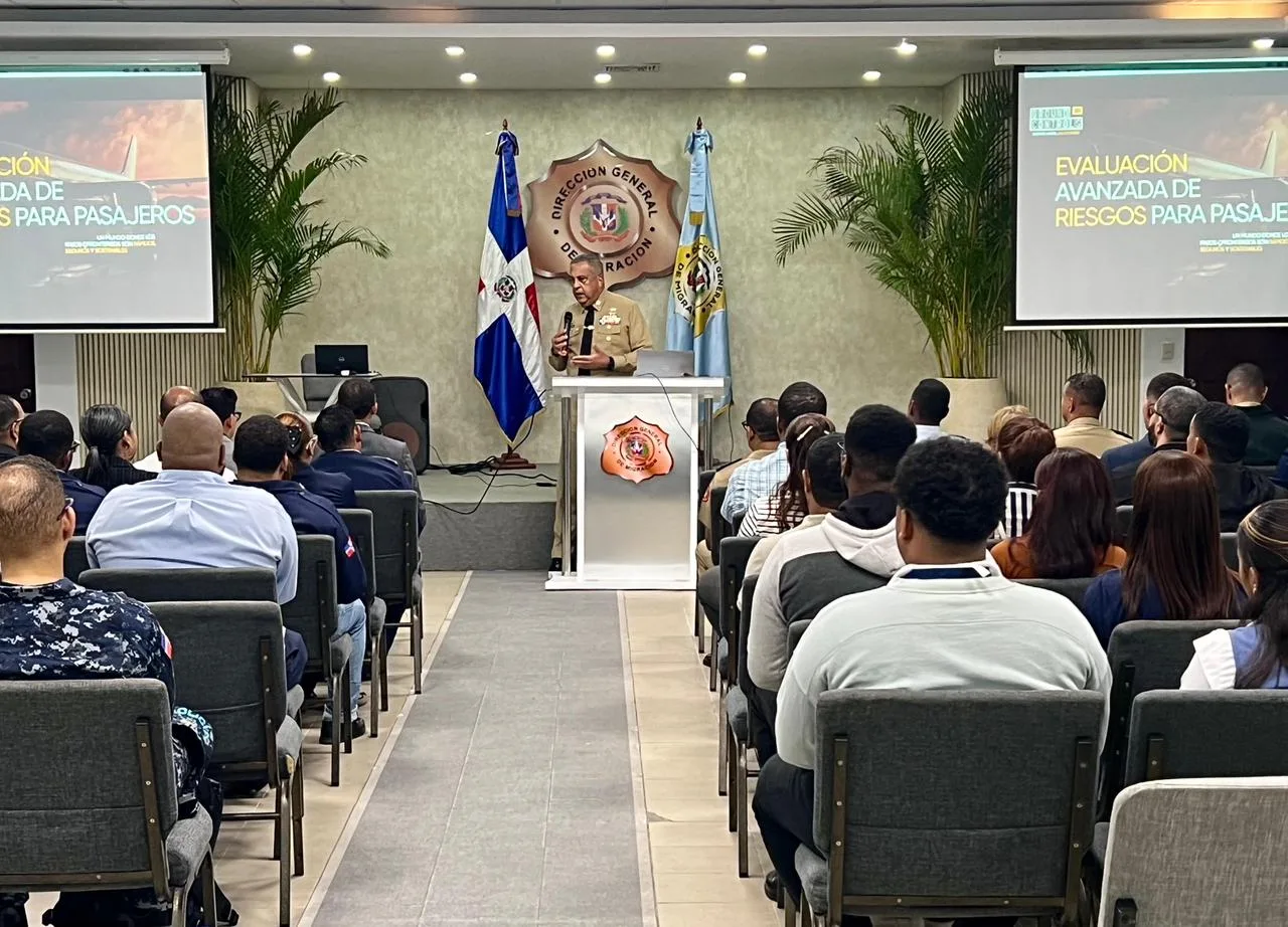 Del 2025 a la fecha, DGM gestiona más de 5 mil alertas migratorias en aeropuertos del país