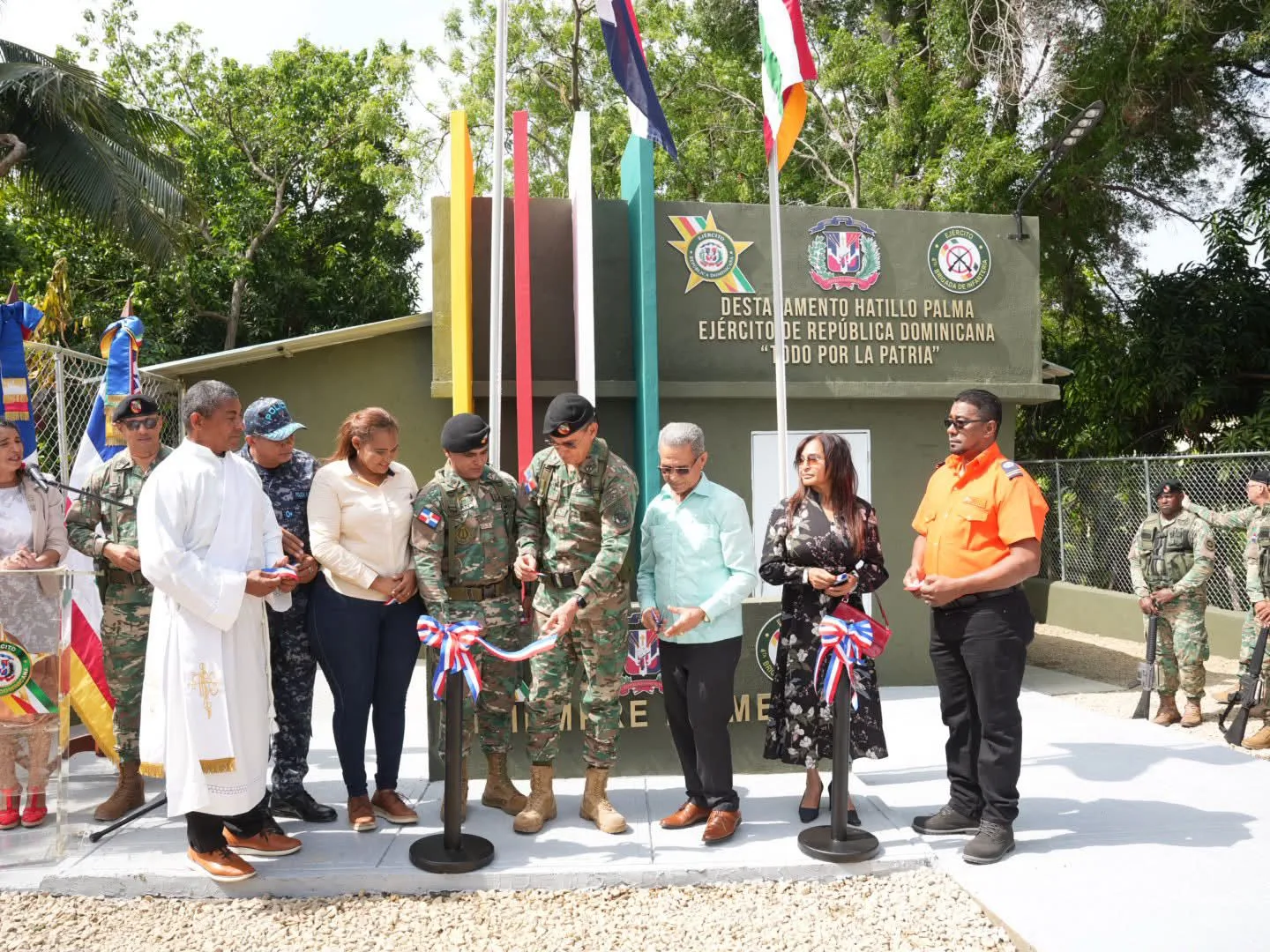 Ejército fortalece presencia operativa en Montecristi con la remodelación y equipamiento de los destacamentos de Mangá y Hatillo Palma