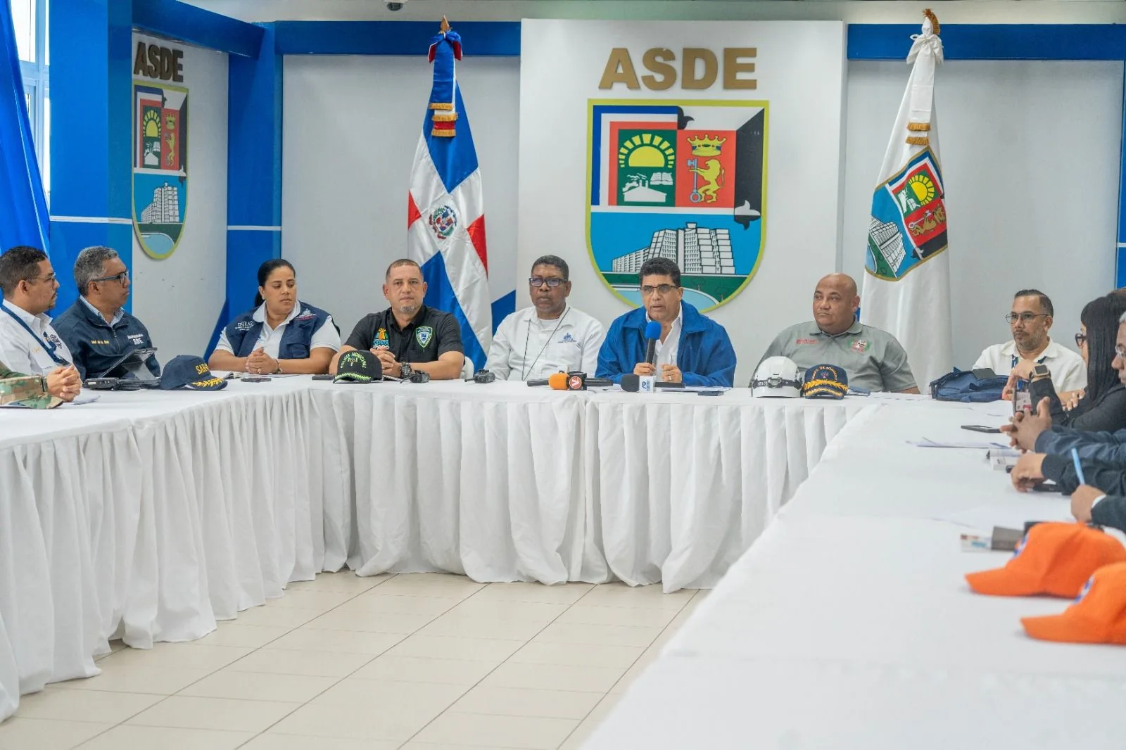Santo Domingo Este activa operativo de temporada ciclónica 2026 con más de 1,100 personas listas para proteger vidas