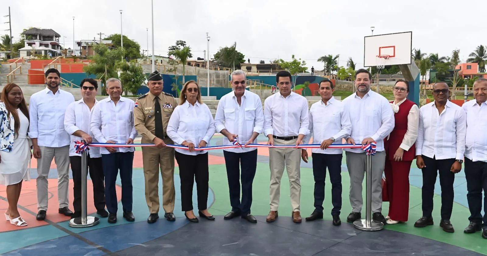 Abinader y Collado inauguran bulevar de la Salud en Haina con inversión de 165 millones de pesos