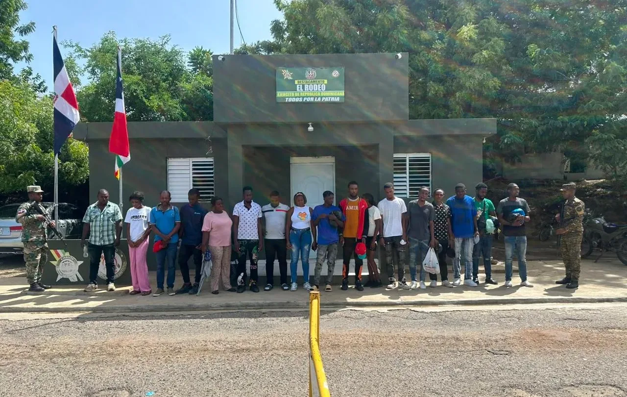 Patrullas del ERD interceptan a 88 migrantes indocumentados en operativos realizados en Valverde, Dajabón y Montecristi