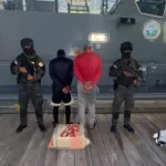 Ocupan 30 paquetes de cocaína en Peravia y despliegan operativos de búsqueda en todo el litoral