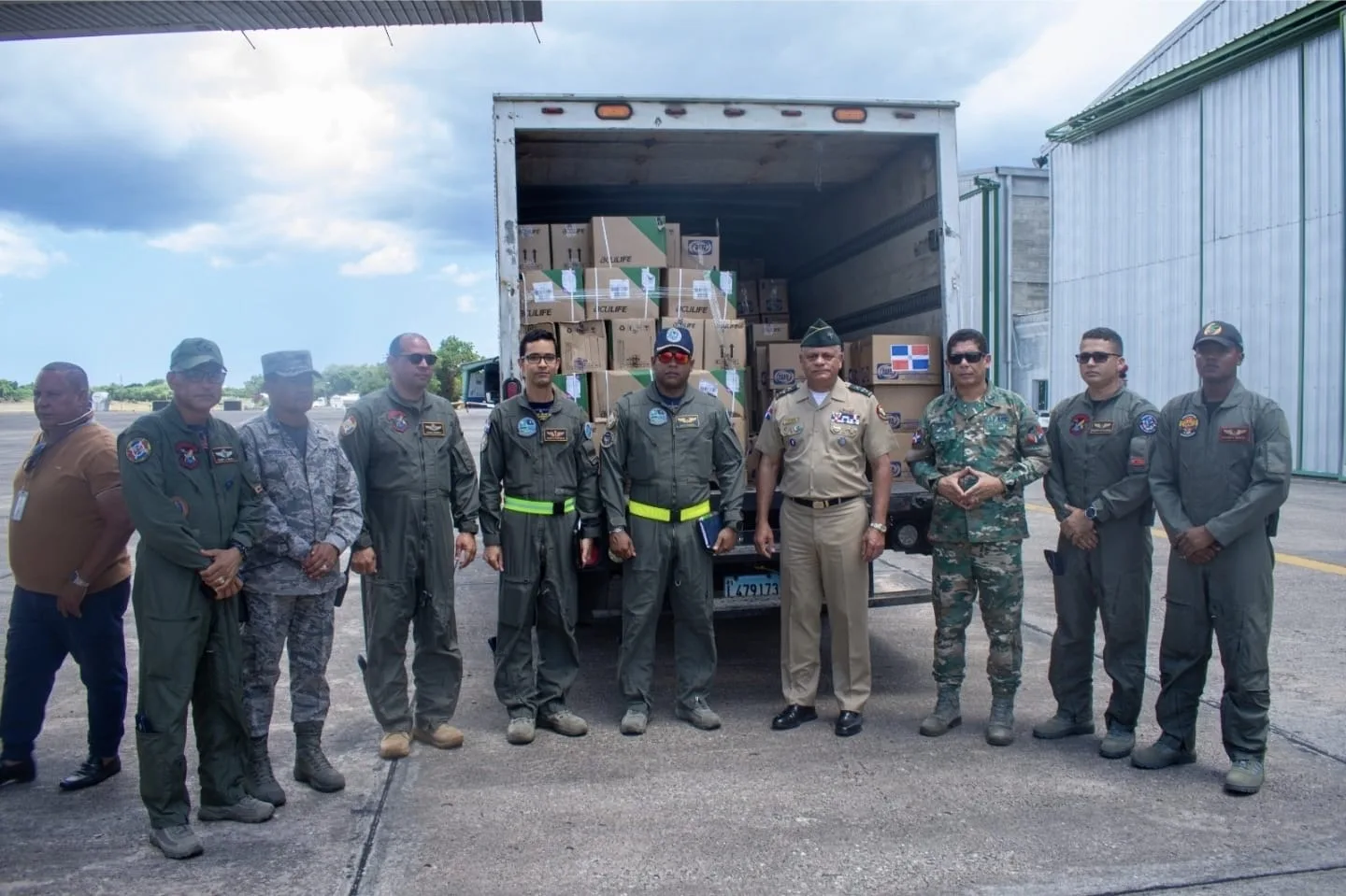 Presidente Luís Abinader dispone envío de importante cargamento de medicamentos a Venezuela para socorrer a damnificados de los recientes terremotos