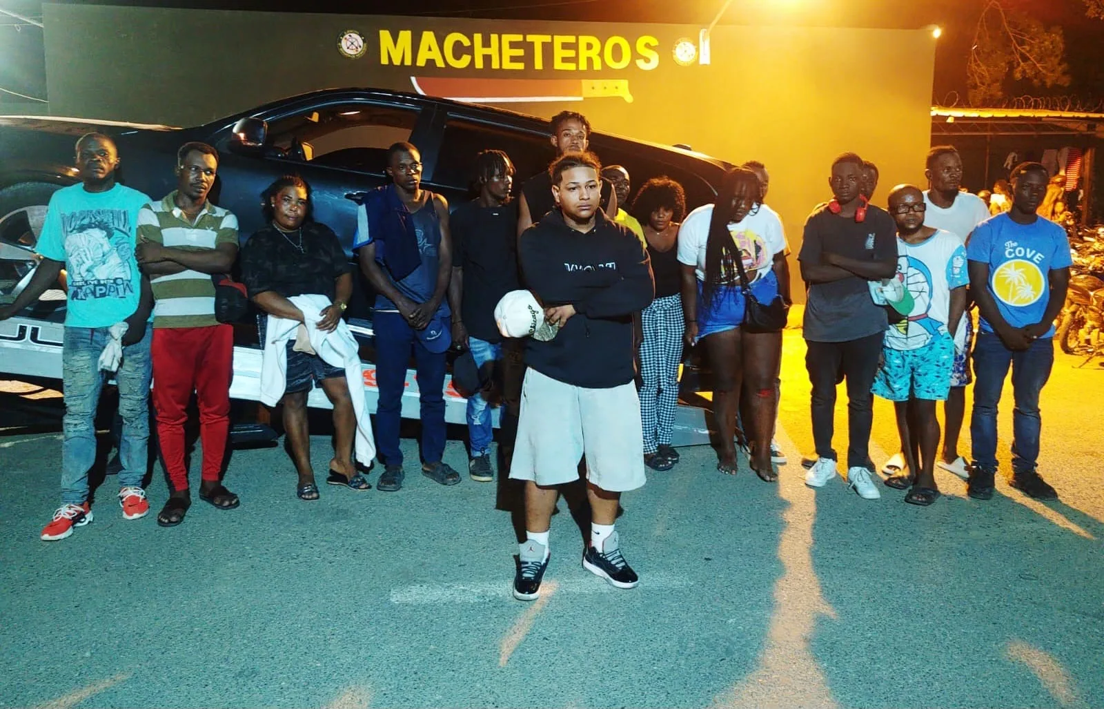Ejército detiene a tres dominicanos vinculados al transporte de migrantes indocumentados en Valverde y Santiago Rodríguez