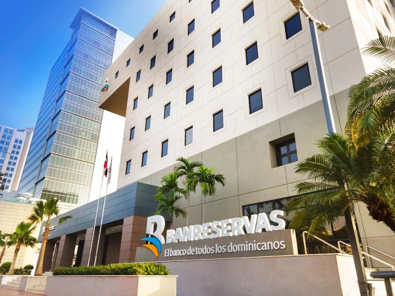 Banreservas avanza 15 posiciones en el ranking de los 1,000 bancos más importantes del mundo
