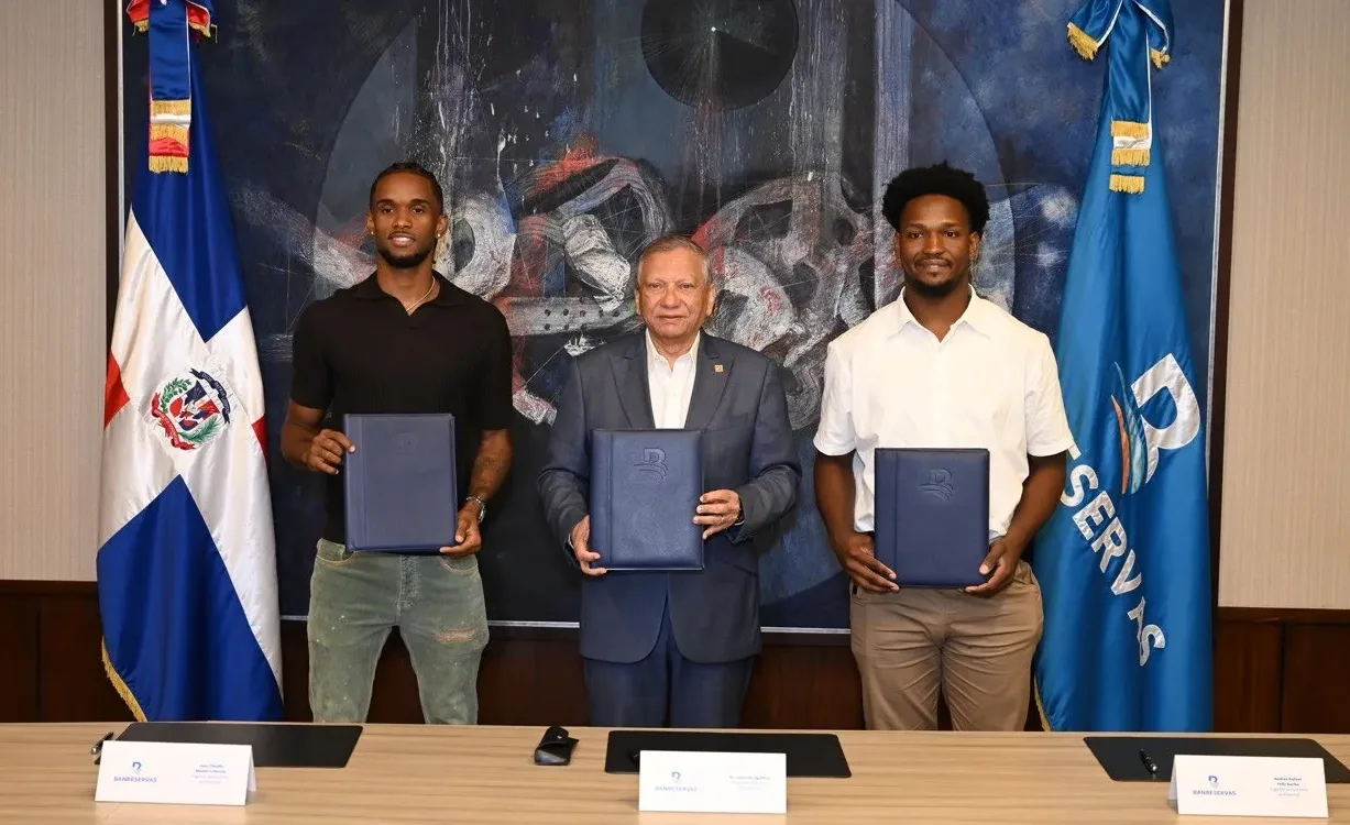 Banreservas incorpora a Jean Montero y Andrés Feliz como embajadores para fortalecer el orgullo dominicano en Europa