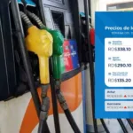 Gobierno congela combustibles
