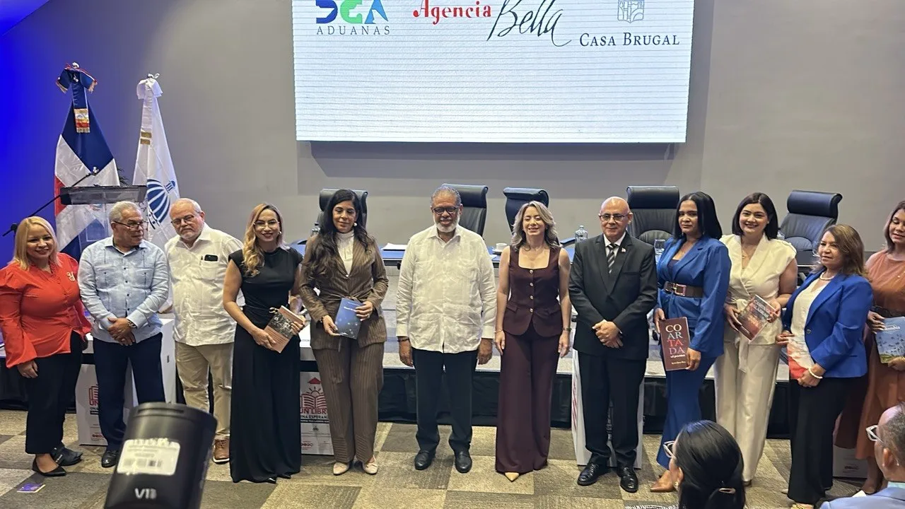 Desarrollo de la Comunidad lanza proyecto que fomenta lectura en centros de adolescentes en conflictos con la ley y zonas vulnerables