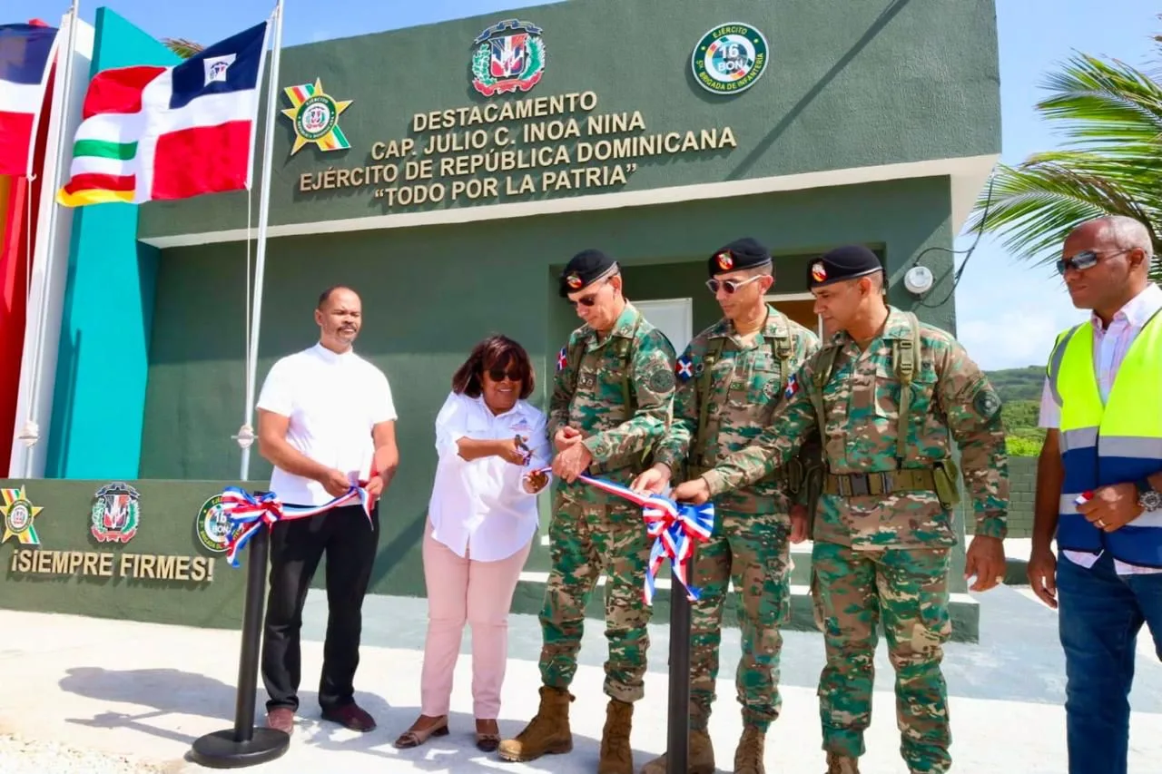 Comandante General del Ejército supervisa unidades en Barahona y Pedernales e inaugura dos destacamentos fronterizos