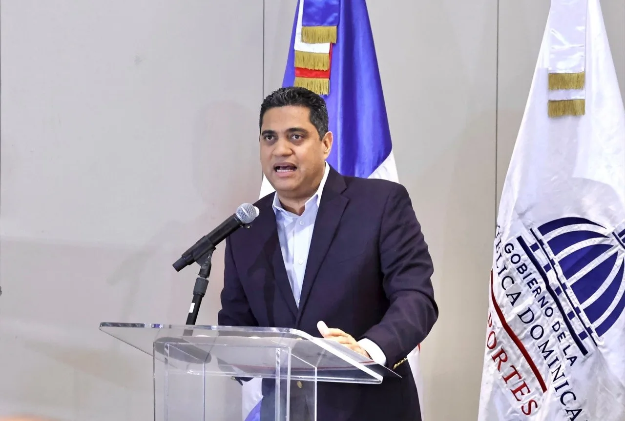 Kelvin Cruz anuncia incentivos para medallistas de Juegos Centroamericanos y del Caribe