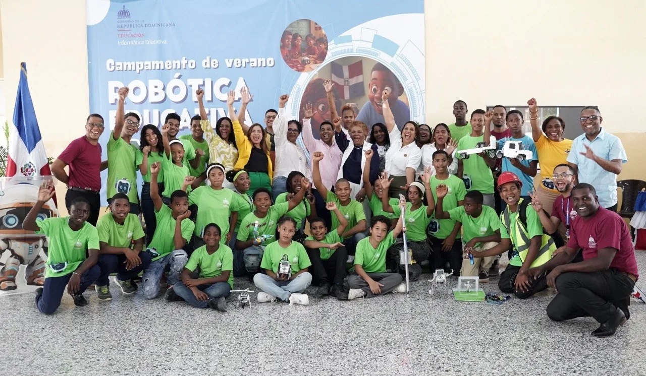 Ministerio de Educación fortalece los aprendizajes de miles de estudiantes a través de campamentos de verano