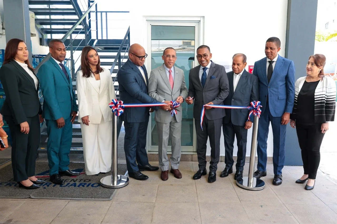 Directores DA y Contraloría inauguran unidad auditoría velará por transparencia en procesos