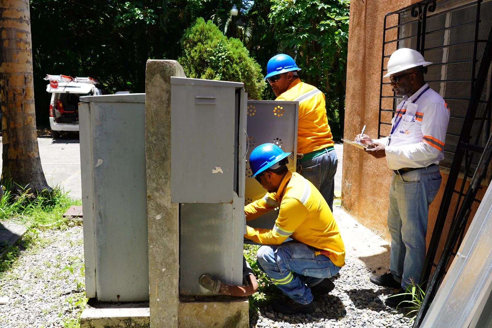 Edesur normaliza a  241,000 clientes como parte de su lucha contra el fraude eléctrico