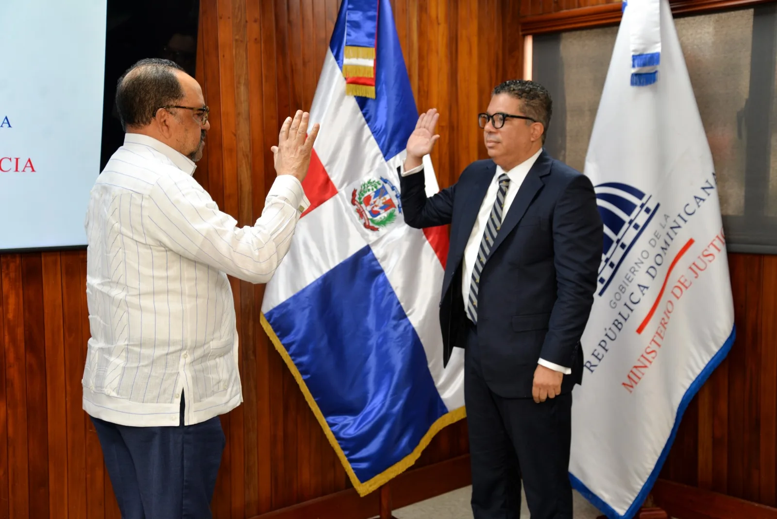 El presidente Abinader designa nuevo funcionario en el Ministerio de Justicia