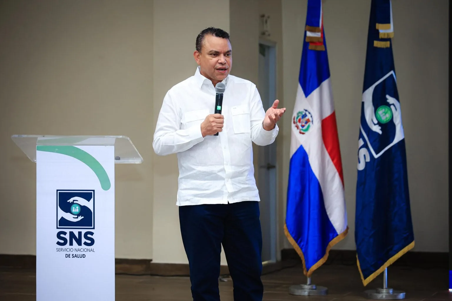 SNS autoriza instalación de consultorio médico en el Centro UASD Cotuí para beneficiar a la comunidad universitaria