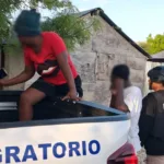 En Santo Domingo, San José de las Matas y La Altagracia detienen 271 de 1,040 indocumentados en operativos migratorios nivel nacional