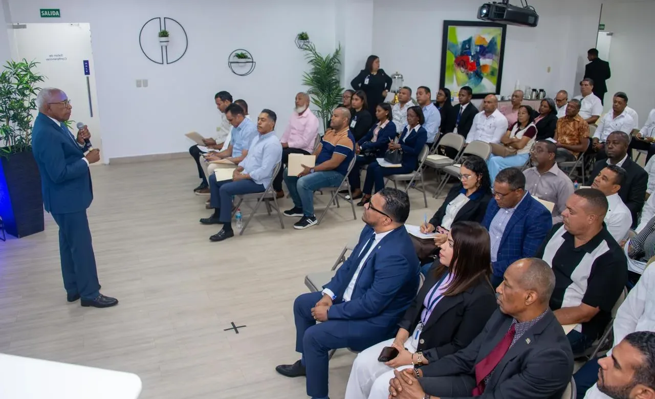 DIGECOG trabaja en implementación sistema contable de los ayuntamientos