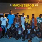 En Montecristi y Valverde soldados del Ejército interceptan a 22 haitianos indocumentados y detienen a presunto traficante de migrantes