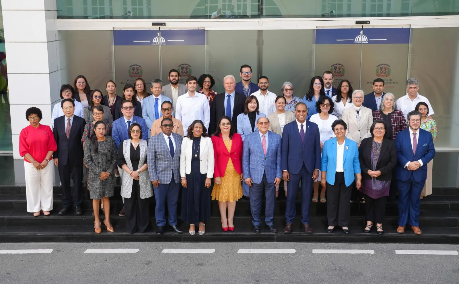 Organismos internacionales y representantes de embajadas conocen alcances de la Consulta Nacional para el Futuro de la Educación Dominicana