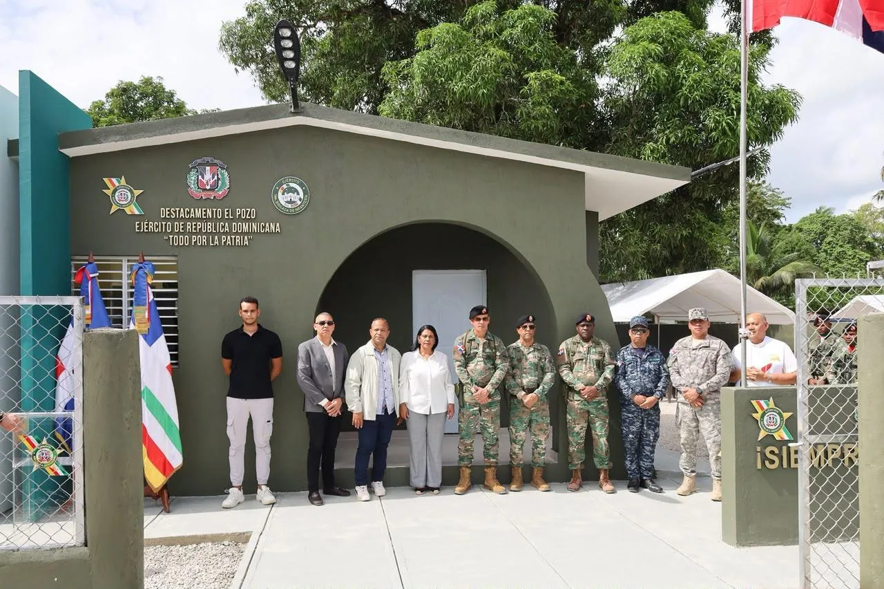 Comandante del Ejército entrega remozado y equipado el Destacamento de El Pozo, en María Trinidad Sánchez