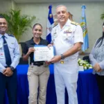 Lee Ballester llama a los agentes migratorios a ser éticos y patriotas