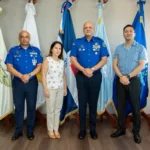 Director General de Aeronáutica Civil de Chile conoce capacidades operativas y formativas del CESAC durante visita oficial