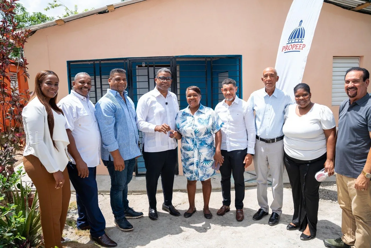 Respuesta oportuna de Propeep permite a familia de La Cuaba recuperar su hogar tras incendio