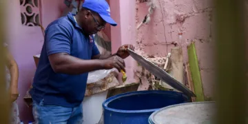 Salud Pública refuerza acciones contra el dengue y llama a eliminar criaderos desde el hogar