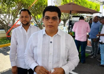 Fellito Subervi apela a la conciencia ciudadana sobre el uso responsable del agua