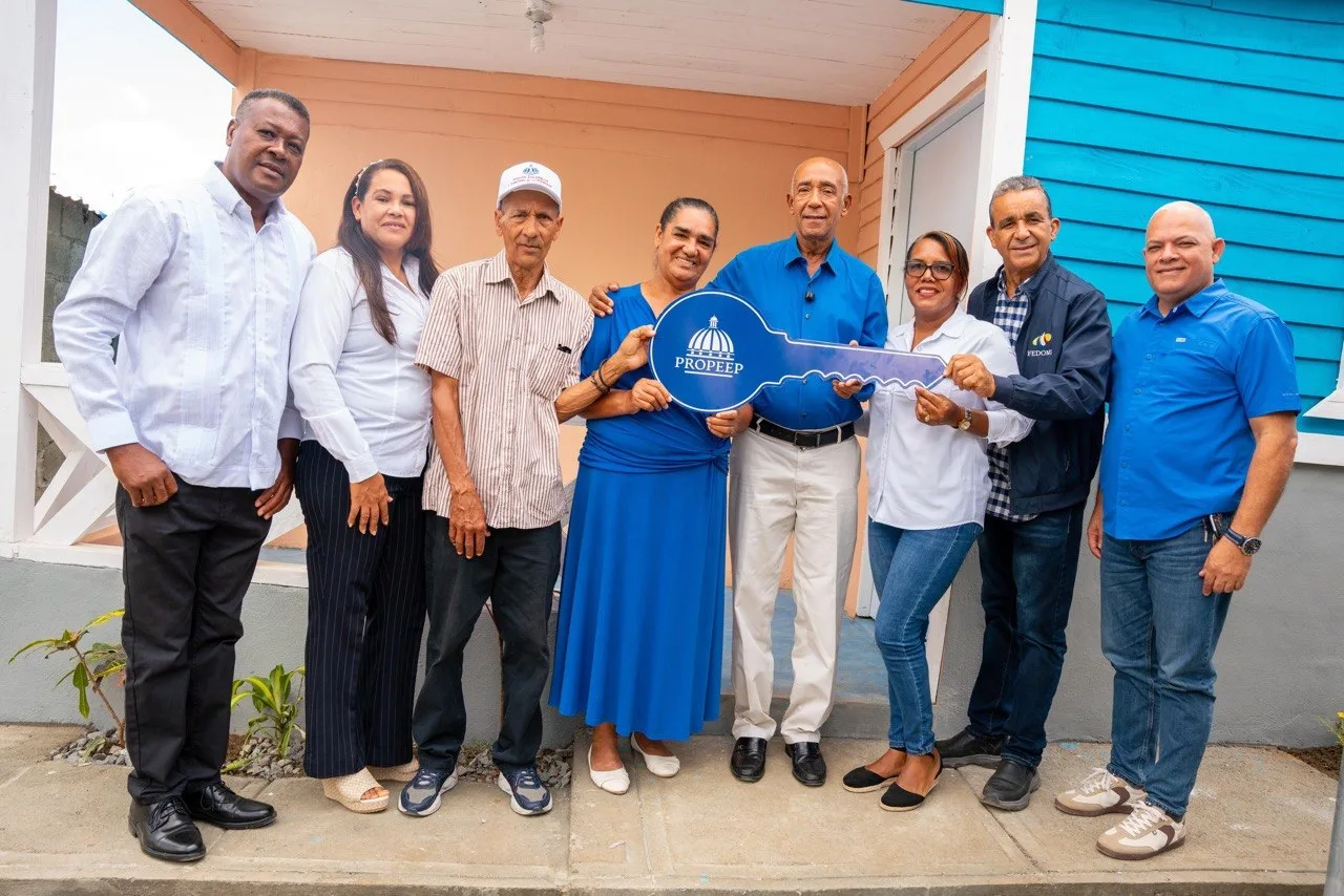 Gobierno responde con hechos y entrega vivienda digna a familia vulnerable en Rancho Arriba, Ocoa