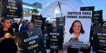 Familiares de Ivonne Handal realizan vigilia y reclaman que Jean Andrés Pumarol responda ante los tribunbales