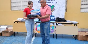 INABIE avanza en la distribución de utilería de cara al inicio del año escolar 2026-2027