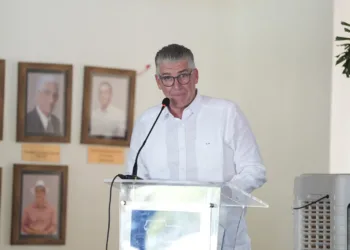 Eric Rivero propone utilizar las compras públicas para fortalecer la producción agropecuaria