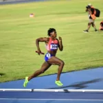 Marileidy Paulino gana oro en relevo 4×400