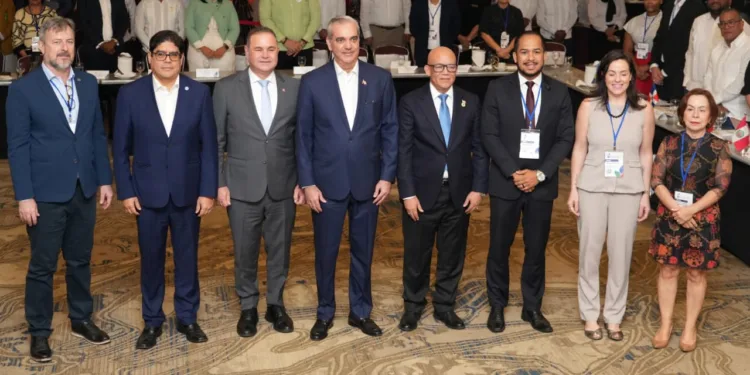 Presidente Luis Abinader encabeza la inauguración de la XI Reunión de la Red de Sistemas Públicos de Abastecimiento y Comercialización de Alimentos