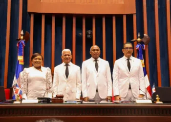 Senado de la República juramenta Bufete Directivo para el período legislativo 2026-2027