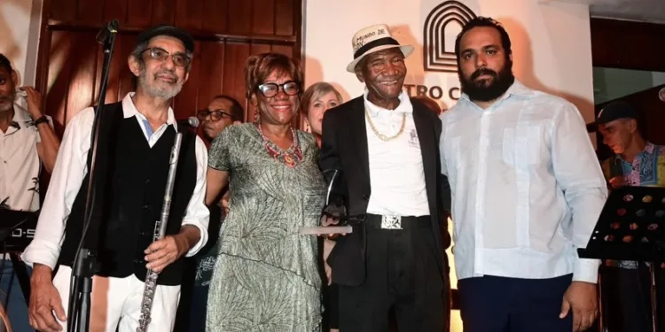 Centro Cultural Banreservas celebra el legado de Kundengo Minier y César Namnúm en el son dominicano
