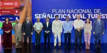 Turismo y RD Vial lanzan plan nacional de señalética turística