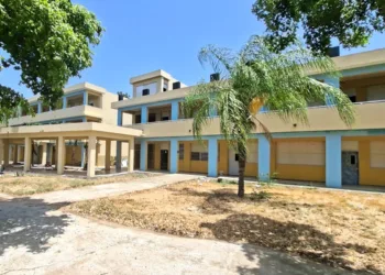 Más de 35 nuevas aulas incorporadas y 31 escuelas rehabilitadas para el nuevo año escolar en Mao, Valverde