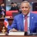 Envían a comisión proyecto de ley del senador Franklin Romero que busca nombrar pista de atletismo de SFM con el nombre de César Nazario Ramos