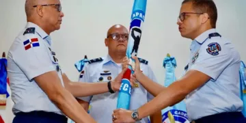 Souffront Tamayo encabeza cambio de mando en la Dirección de Educación de la FARD