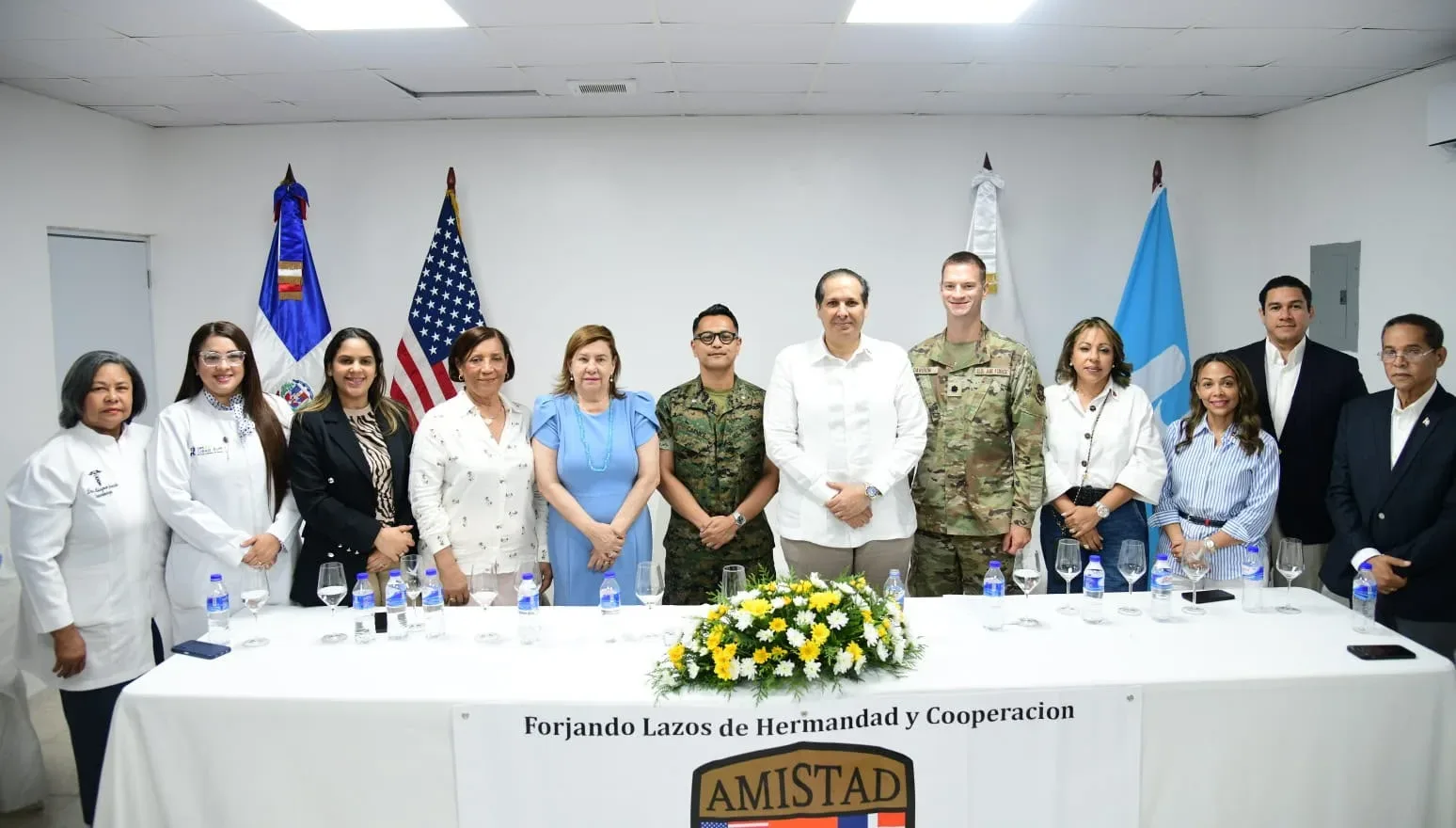 Ministerio de Salud y Comando Sur de los Estados Unidos realizan misión médica Amistad 2026 en La Vega