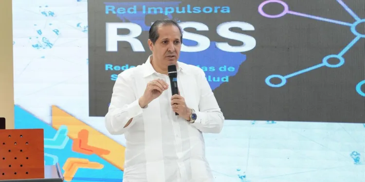 Ministerio de Salud presenta resultados de evaluación para fortalecer las Redes Integradas de Servicios de Salud en Cibao Sur