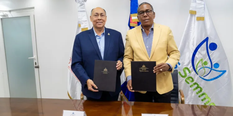 DASAC y ARS SEMMA firman acuerdo para ampliar atención integral y asistencia social al sector magisterial