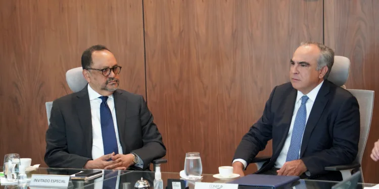 Ministerio de Justicia y CONEP fortalecen diálogo para impulsar participación del sector privado en Derechos Humanos