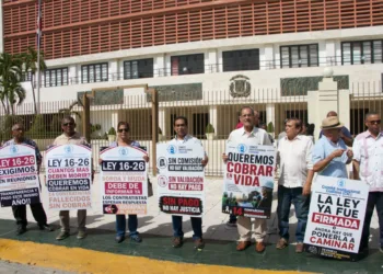 Piden al Congreso fiscalizar ley 16-26 y al CODIA ratificar veedores