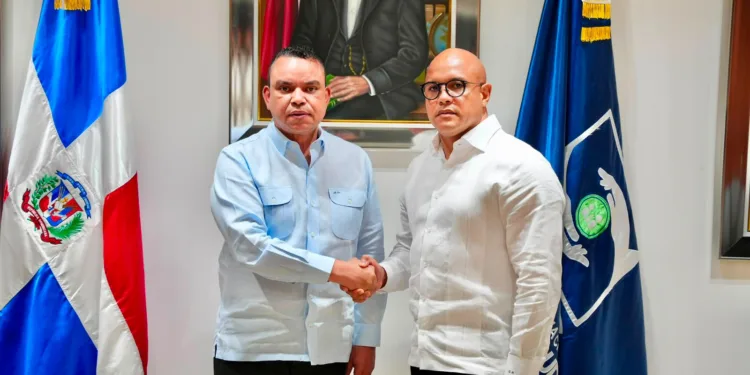 Designan al doctor Gewil Acosta como director interino del Hospital Padre Billini