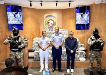 Golpe tras Golpe: Intervienen otra narcolancha con cargamento de 595 paquetes de presunta cocaína