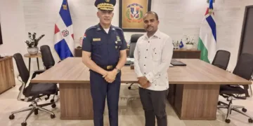 Director de la Policía Nacional recibe visita de cortesía del abogado y comunicador Wilson Pérez