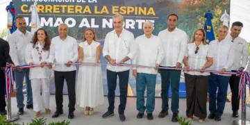 Presidente Luis Abinader inaugura carretera Las Espinas en Jamao al Norte